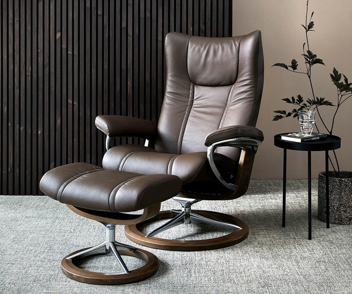 Stressless® Wing Recliner & Ottoman with Signature Base - Chocolate (49139204784422)