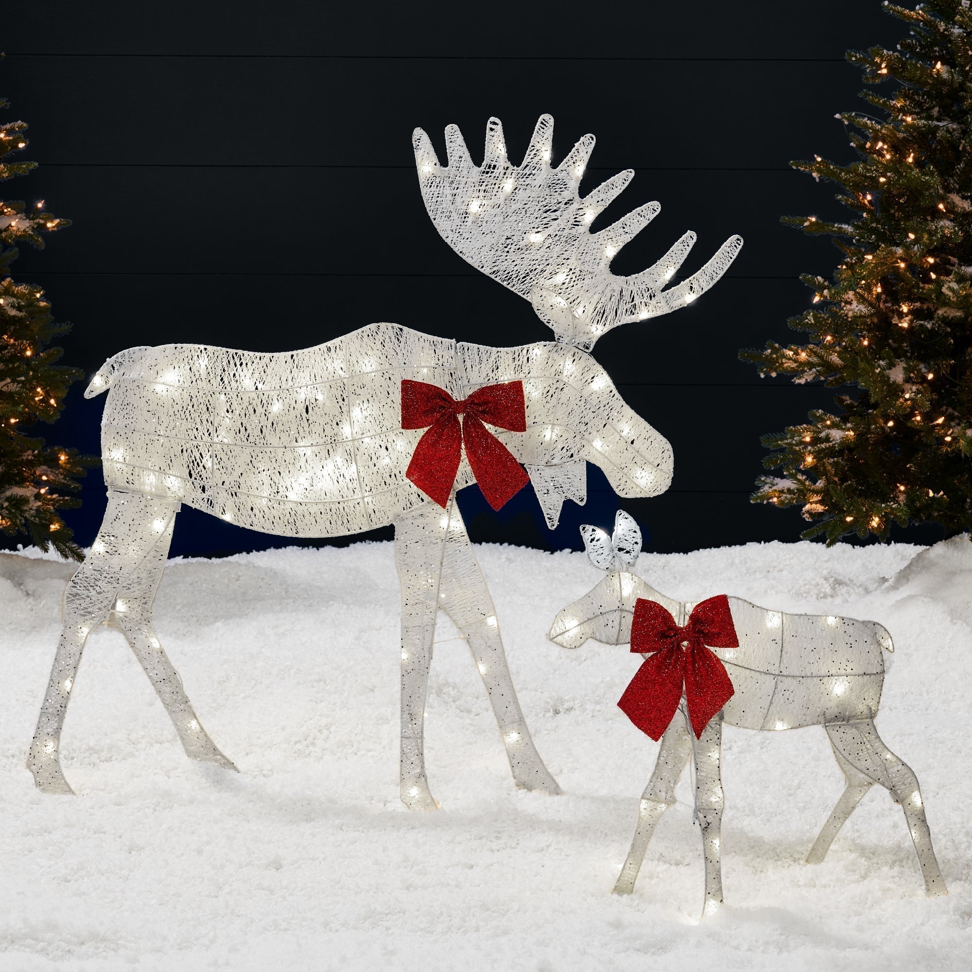 2-Piece Lighted 2D Christmas Moose Set Outdoor Decor w/ 125 LED Lights - 4ft (49140565704998)