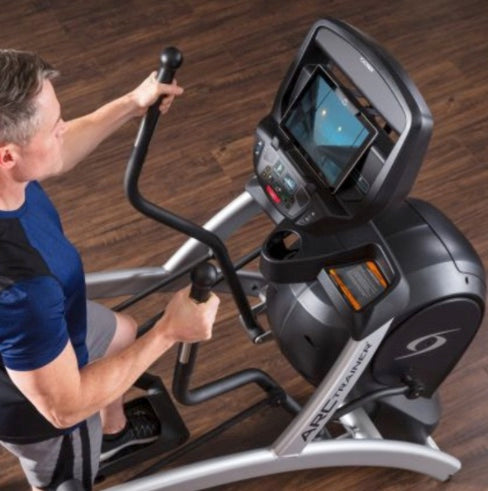 Cybex 5 Series Arc Trainer (525AT)